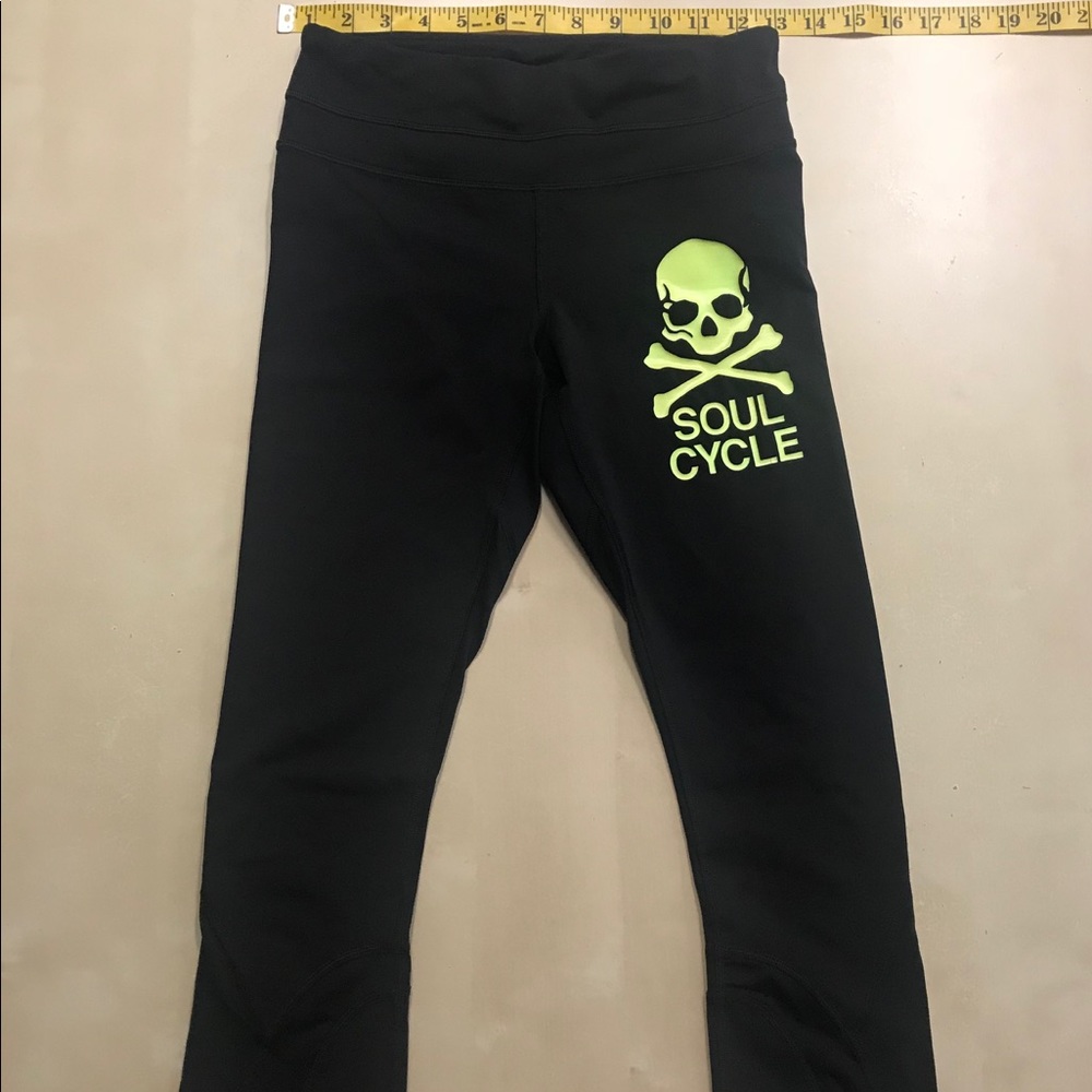 SoulCycle X Lululemon Leggings. Black.